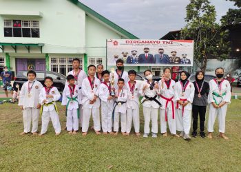 Akademi Taekwondo Korem 042/Gapu Raih Juara Umum 2 Kategori Pemula (foto: Ga)