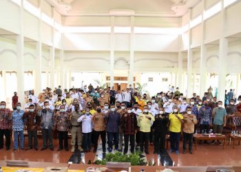 foto bersama romi (foto: ndra)