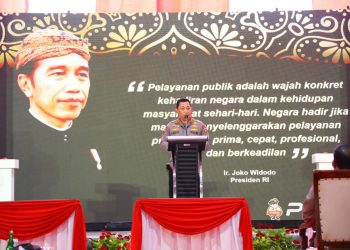 Kapolri Jenderal Listyo Sigit Prabowo saat meresmikan Gedung Mako Polresta Surakarta (foto: ist)