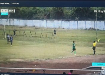 Jambi United saat berhadapan dengan Persikota Sungai Penuh (foto : Capture video - Ist)