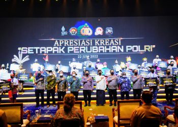 Malam apresiasi kreasi 'Setapak Perubahan Polri' di Gedung Tribrata (foto: dok div humas Polri)