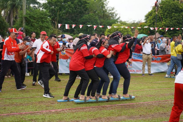 Gubernur Al Haris (foto: Dok Istimewa)