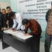 Penandatanganan kerjasama KPU Muaro Jambi dan Kejaksaan Negeri Muaro Jambi tentang pendampingan Pemilu 2024 (Dok Ist)