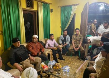 Kapolda Jambi, Irjen Pol. A Rachmad Wibowo Serta Pj. Bupati M.Jambi Bachyuni diskusi bersama Warga (Dok Ist)