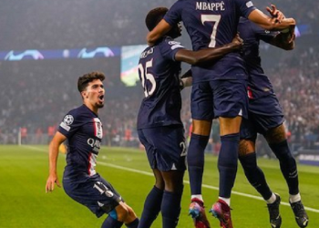 Mbappe selebrasi gol bersama tim (foto: bola.net)