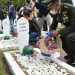 Kasrem 042/Gapu Kolonel Inf Ali Aminudin Tabur Bunga Di makam Pahlawan Jambi (Dok Ist)