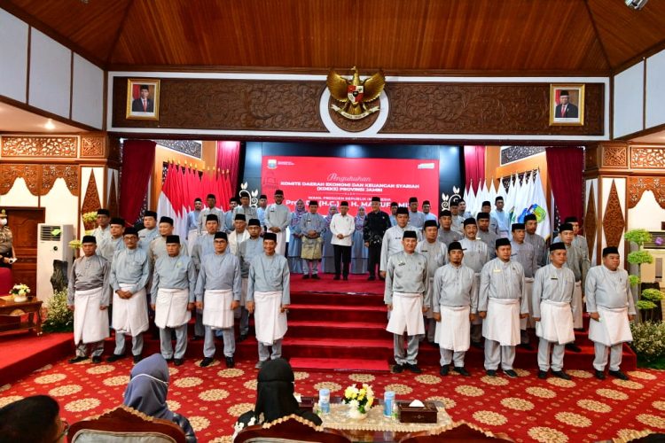 Wapres RI Foto Bersama Gubernur Jambi dan Wagub Serta Kepala OPD Lingkup Provinsi Jambi (Dok Foto:Setwapres)