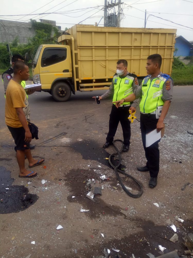 Satlantas Kota jambi Lakukan Olah Cek Tkp(Dok Foto :Rfo)