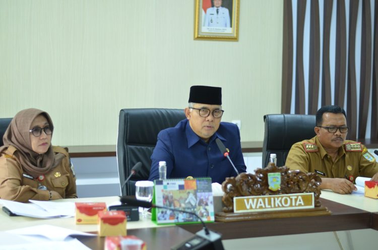 Walikota Jambi Syarif Fasha Konfrensi Pers (Dok Foto:Kominfo Jambi)