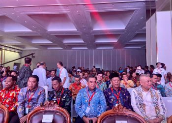 Wagub Sani Bersama para Pejabat Se Provinsi Jambi Menghadiri Temu Bisnis Tahap VI Indonesia Catalogue Expo and Forum (ICEF) (Dok Foto :Kominfo Jambi)