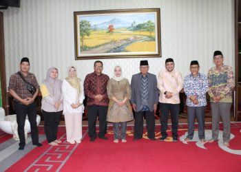 Foto Bersama LAM Kota Jambi dengan Pj Walikota Jambi (Dok Foto:Ats)