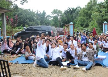 Foto bersama Relawan penerus Negeri (Dok Foto:*/red)