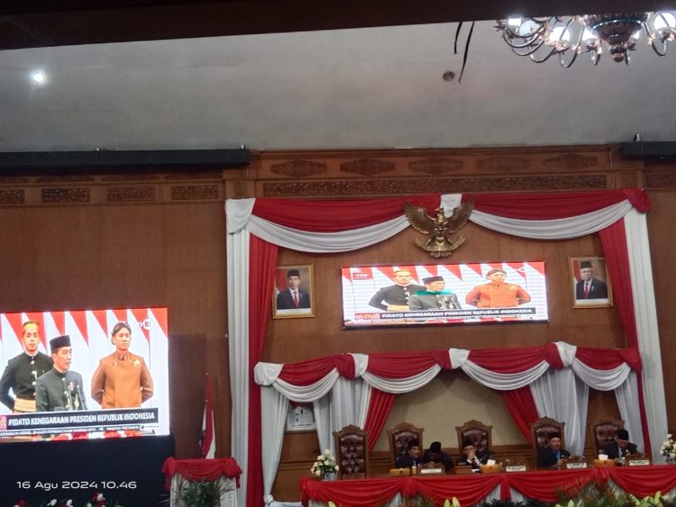 Rapat Paripurna  agustusan DPRD Muaro Jambi (Dok Foto:*/red)