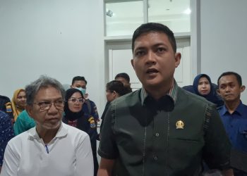 M.Hafiz Ketua DPRD Provinsi Jambi saat diwawancarai (Dok Foto:humas Sekretariat DPRD Provinsi Jambi )