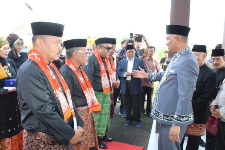 Pj Bupati Bengkulu Trngah Menyambut LAM Kota Jambi (Dok Foto:Chr)