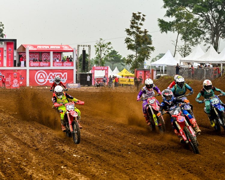 kompetisi Kejuaraan Nasional (Kejurnas) Motocross Grasstrack 2024 kelas MX2 (Dok Foto:Humas AHM)