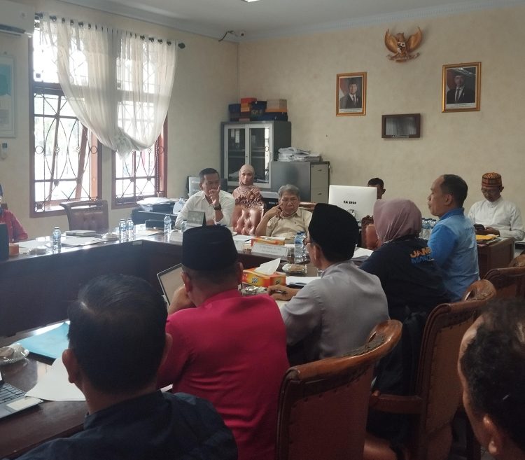 Anggota Komisi IV DPRD Provinsi Jambi, Juwanda Saat Rapat Betsama Dinkes Provinsi Jambi (Dok Foto:*)