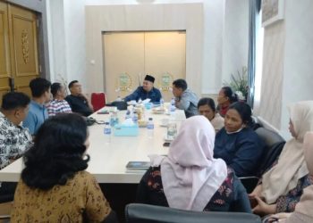 Ketua DPRD Saat terima Audiensi Masyarakat (Dok Foto:*/red)